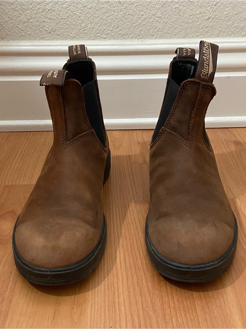 Blundstone Brown Leather Chelsea Outdoor Work Boots Women’s 7